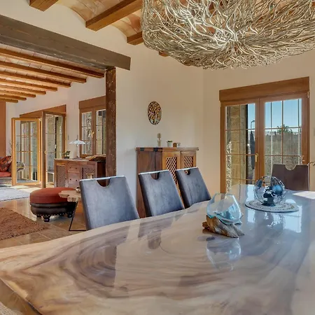 Casa Caramba By Aldertons Villa *