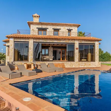 Casa Caramba By Aldertons Villa *